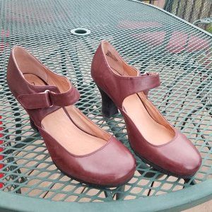 Miz Mooz Kora Mary Jane Wine color Size 9